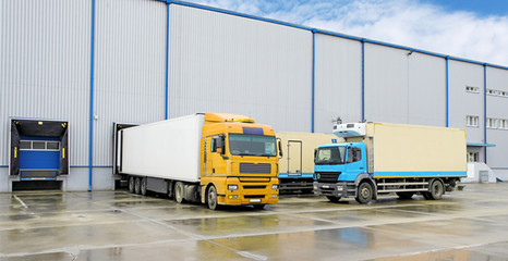 亚马逊物流FBA头程商检报关全流程解析 合规清关的关键步骤